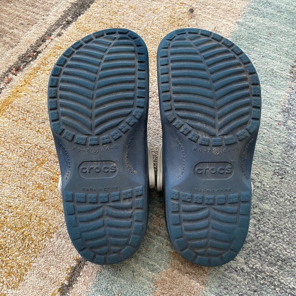 Chicago Cubs Crocs - Picture 7 of 7